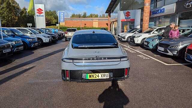 Hyundai Ioniq 6 Premium 77 kWh 325 PS AWD