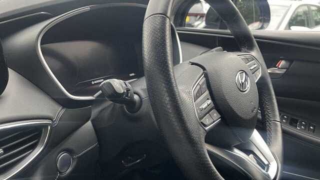 Hyundai Santa Fe Ultimate 1.6T 215PS Hybrid 4WD MY25