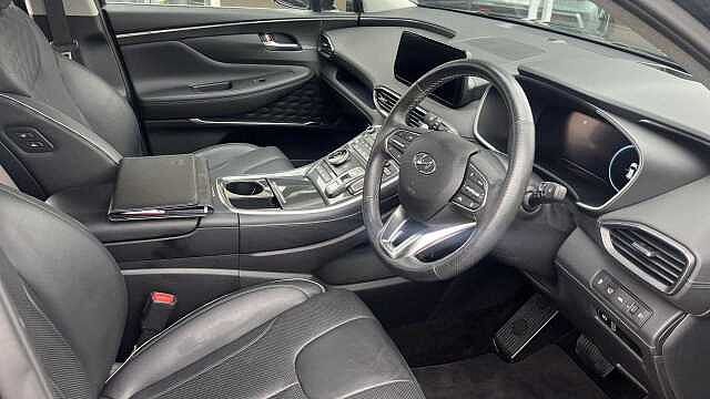 Hyundai Santa Fe Ultimate 1.6T 215PS Hybrid 4WD MY25
