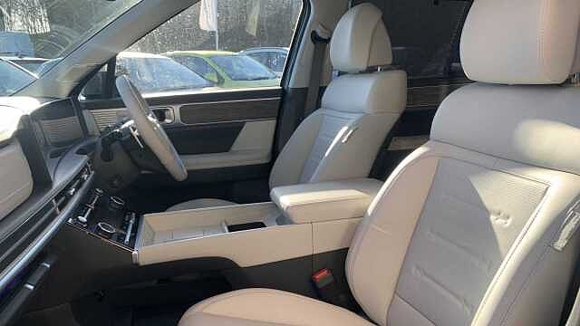 Hyundai SANTA FE 1.6 TGDi Plug-in Hybrid Ultimate 5dr 4WD Auto