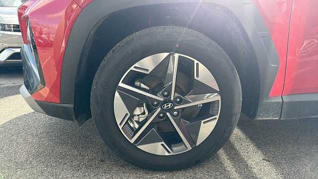 Hyundai TUCSON 1.6T Premium 5dr