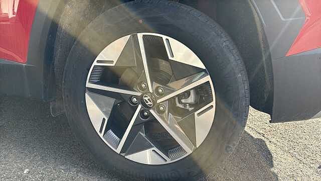 Hyundai TUCSON 1.6T Premium 5dr