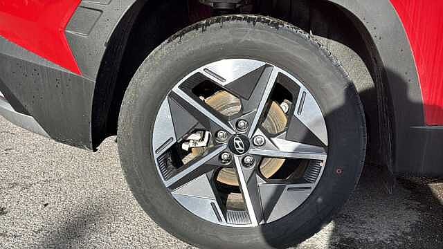 Hyundai TUCSON 1.6T Premium 5dr