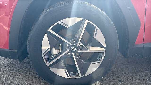 Hyundai TUCSON 1.6T Premium 5dr