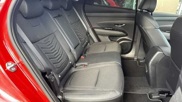 Hyundai TUCSON 1.6T Premium 5dr