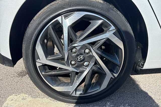 Hyundai i20 1.0T GDi 48V MHD Premium 5dr DCT