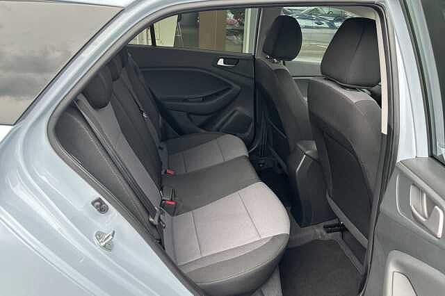 Hyundai i20 1.0 T-GDi Premium Nav (ISG) (100ps) 5 Door HB