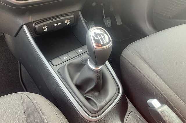 Hyundai I20 1.0T GDi Advance 5dr Black