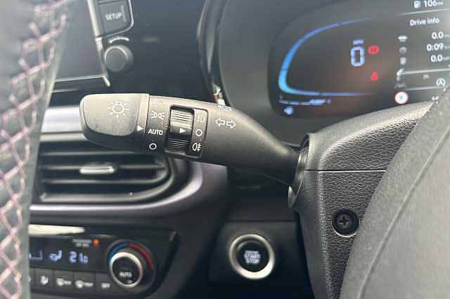 Hyundai i10 1.2 MPi Premium 5dr